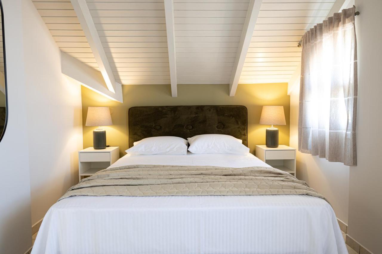Domus City Apartment Argostoli  Ngoại thất bức ảnh