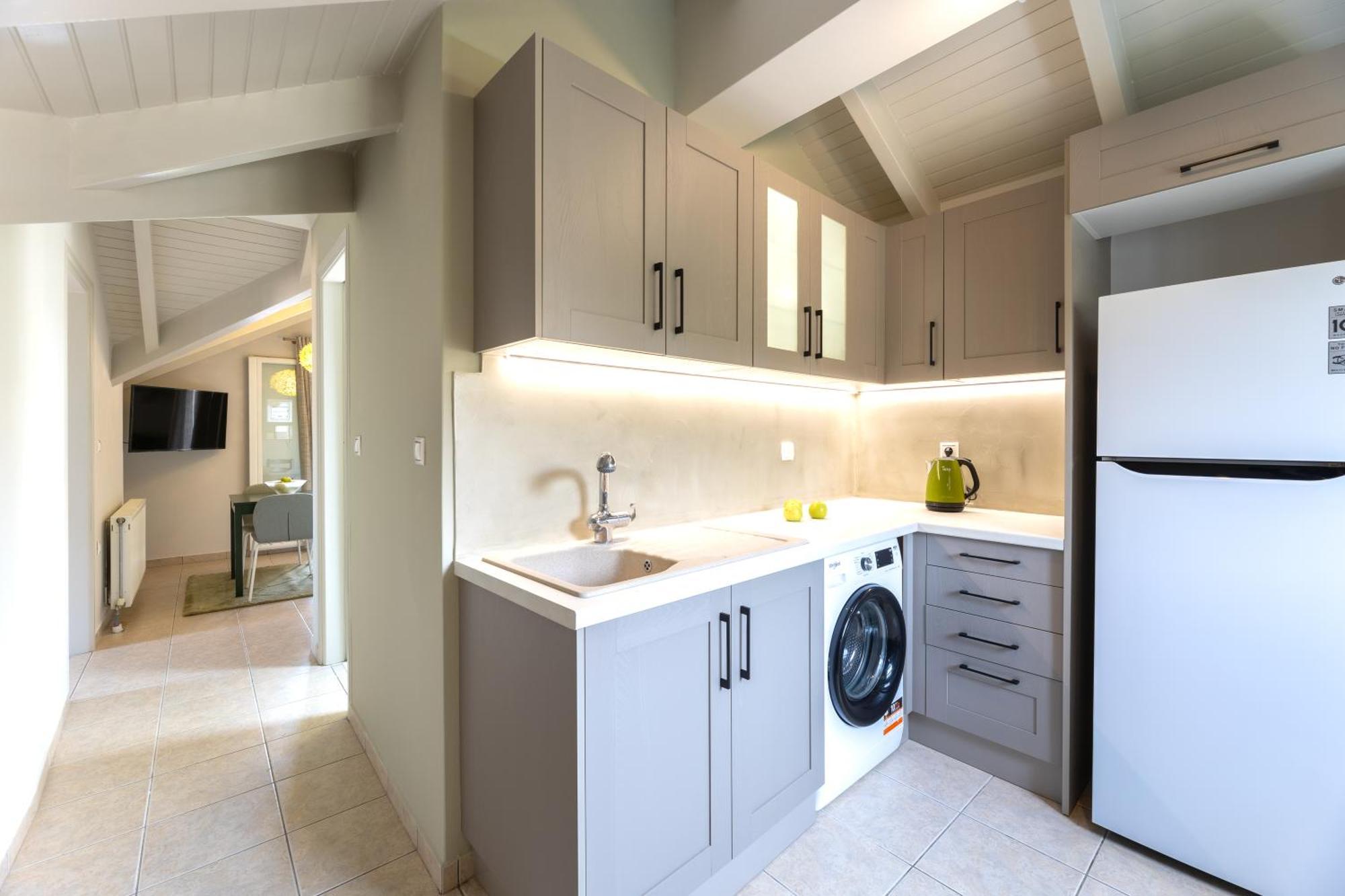 Domus City Apartment Argostoli  Ngoại thất bức ảnh