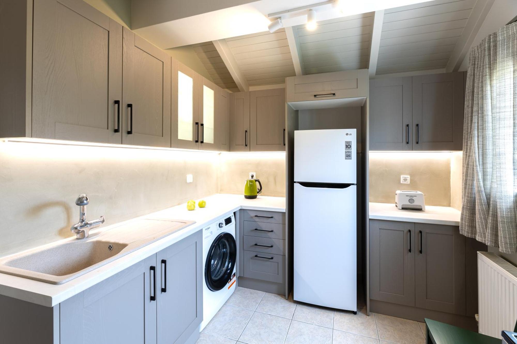 Domus City Apartment Argostoli  Ngoại thất bức ảnh
