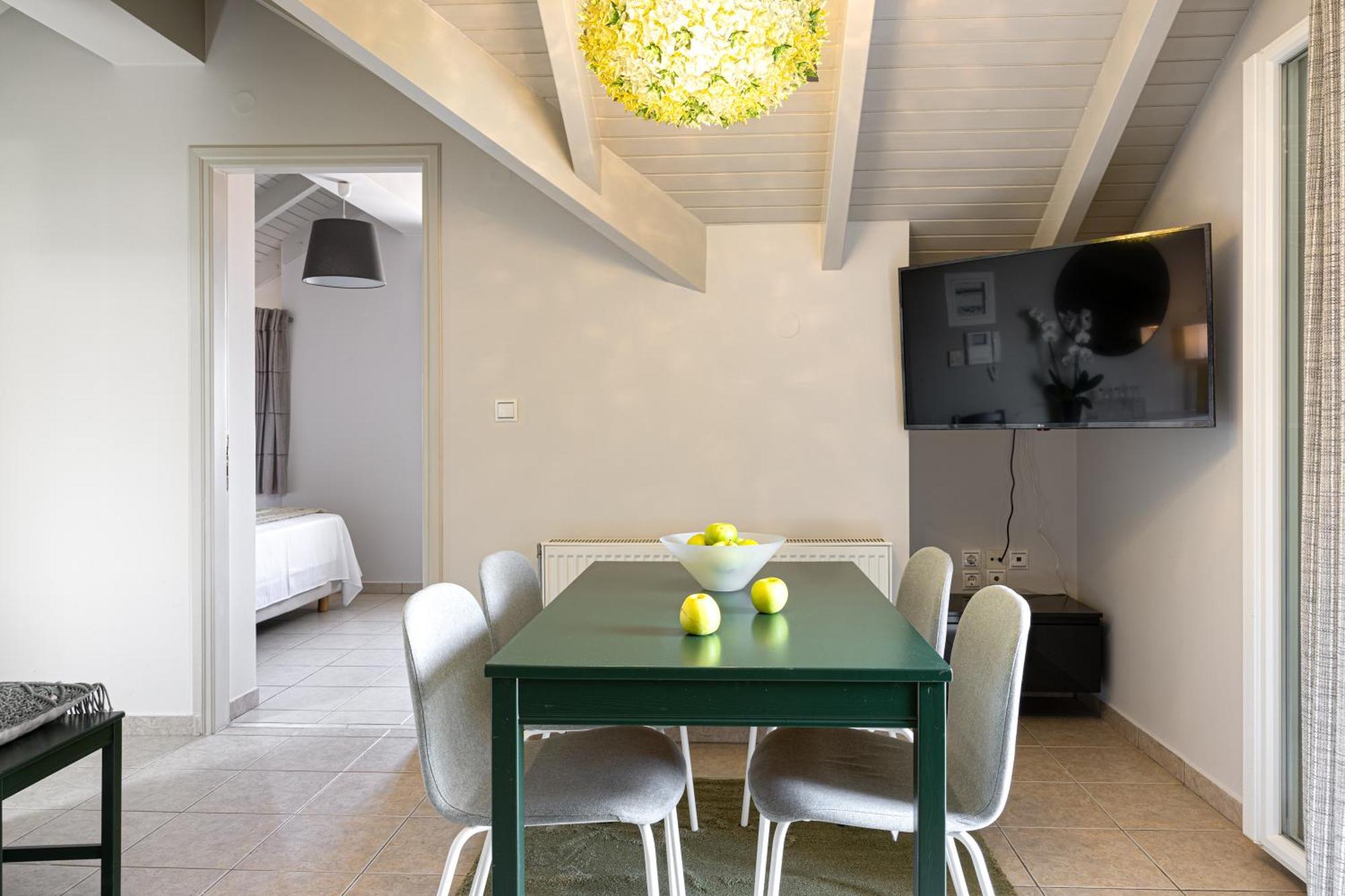 Domus City Apartment Argostoli  Ngoại thất bức ảnh